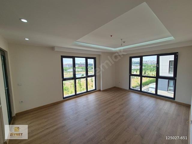 MG Park Projesinde Panoramik Şehir ve Park Manzaralı 2+1 90m