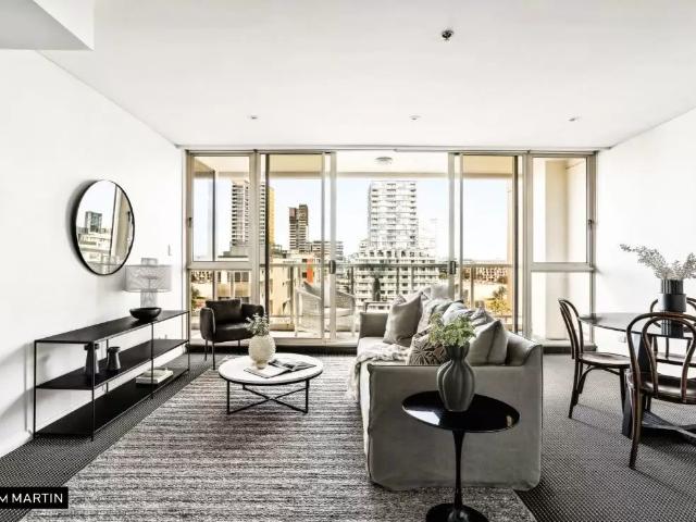 MGM MARTIN MODERN COMFORT IN THE HEART OF WATERLOO