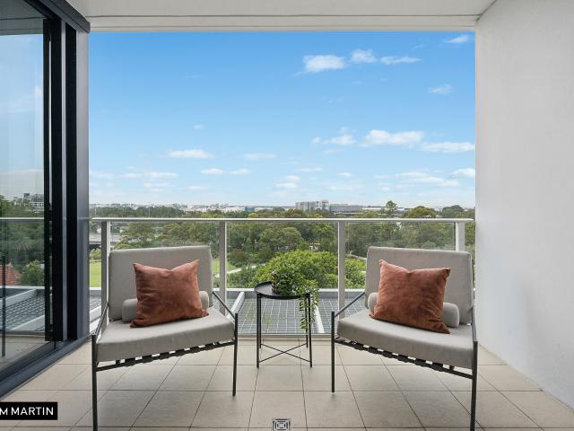 MGM MARTIN | ONE BEDROOM APARTMENT