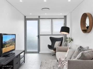 MGM MARTIN – ONE BEDROOM APARTMENT ENTRANCE ON LACHLAN ST. USE METAL GATE LOCATED TO THE LEFT SIDE OF THE GYM
