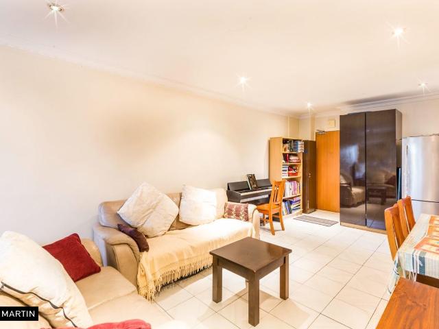 MGM MARTIN ELEGANT TWO BEDROOM APARTMENT