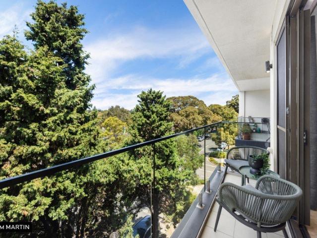 MGM MARTIN STUDIO APARTMENT