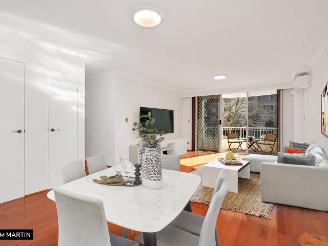 MGM MARTIN SPACIOUS THREE BEDROOM APARTMENT BLOCK P, UP ONE FLIGHT OF STAIRS