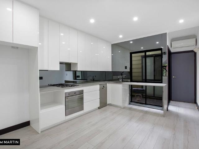 MGM MARTIN TWO BEDROOM APARTMENT