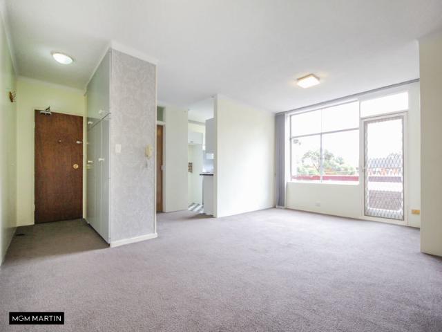 MGM MARTIN TWO BEDROOM APARTMENT
