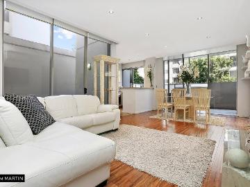 MGM MARTIN TWO BEDROOM APARTMENT GO THROUGH METAL GATE AND TURN LEFT. ENTRANCE FOR BUILDING AT THE END