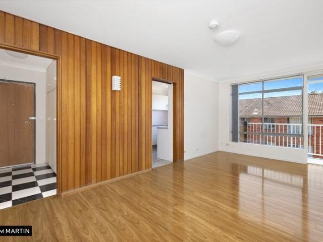 MGM MARTIN TWO BEDROOM APARTMENT