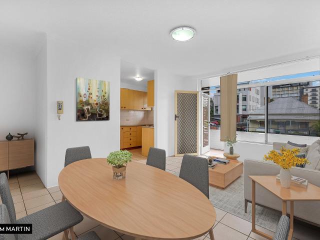 MGM MARTIN TWO BEDROOM APARTMENT FRESHLY PAINTED