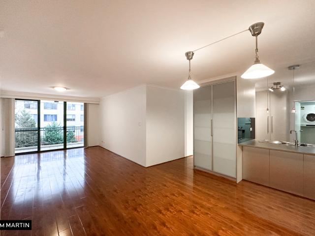 MGM MARTIN THREE BEDROOM APARTMENT