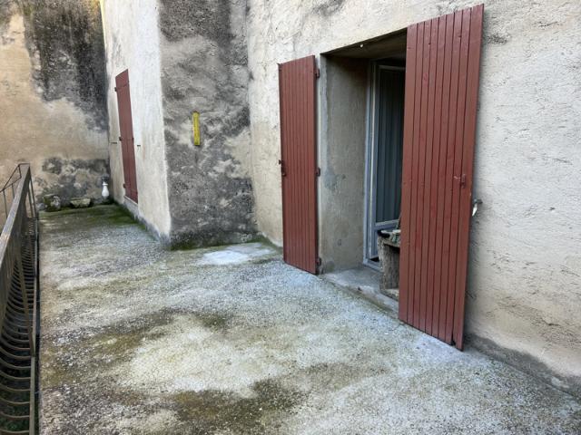 MDV AVEC JARDIN ET GARAGE