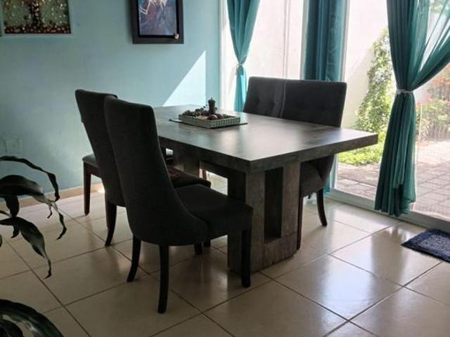 MD*VENTA DE CASA EN RESIDENCIAL ALCÁZAR, JM AGS