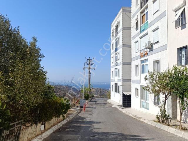 Meşale Sitesi'nde Doğa Ve Deniz Manzaralı 3+1 Satılık Daire!