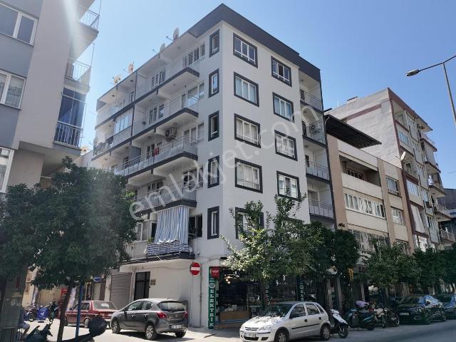 Meşrutiyet Mah. Batı Gazi Bulvarı Üzerinde Satılık 2+1 Daire