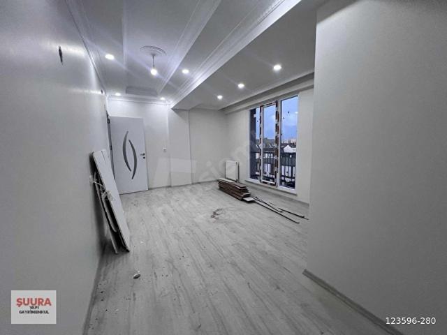 MEMURA UYGUN!Altınşehir de 2+1 kiralık arakat