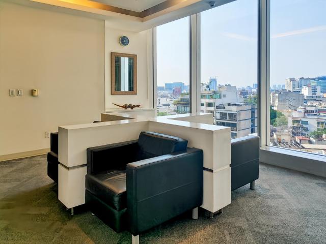 Membres?as flexibles de coworking en Regus Napoles