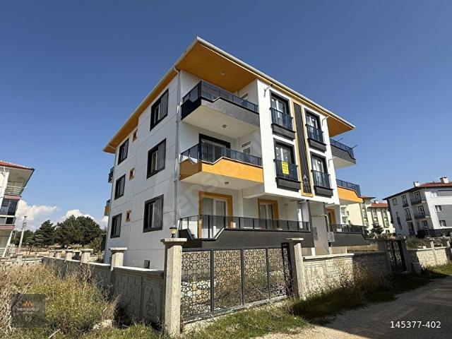 MEMİŞOĞLU EMLAK'TAN SATILIK FATİH MAH. 2.KAT 2+1 SIFIR DAİRE
