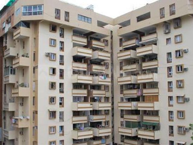 Thaltej 3 BHK Apartment For Sale Ahmedabad