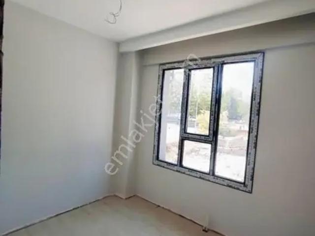 Memorial Civarında 3+1 Satılık Arakat Daire