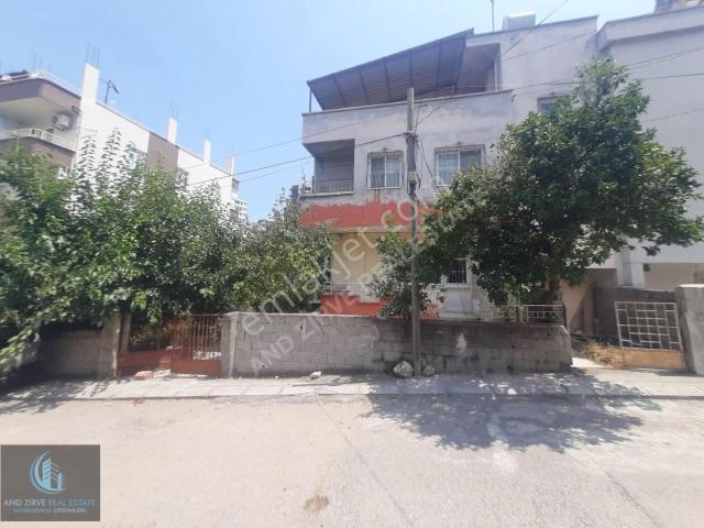 Menteş Mah'de 401 M² Arsasıyla 2 Katlı 1.kat 2+1 / 2.kat 3+1 Ev