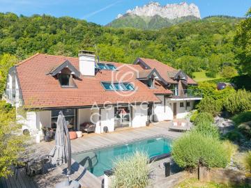 Menthon St Bernard, belle maison proche du village