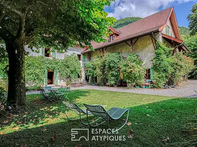 Menthon Saint Bernard 74290 Achat / Vente maison 27 pièces t27 au dernier étage cave
