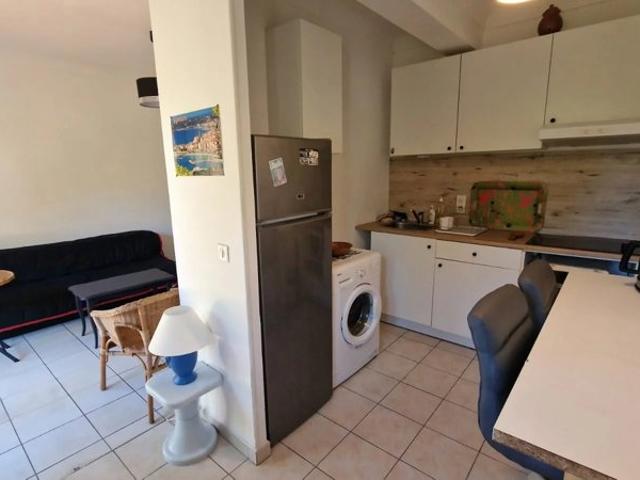 MENTON 2P MEUBLE DE 47 M2