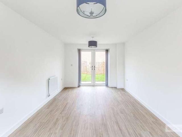 Menzel Road, Weldon Park, Corby, NN17