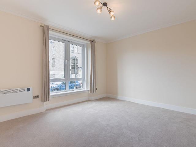 Menzies Road, Aberdeen AB11, 1 bed flat to rent, £550 pcm | PrimeLocation