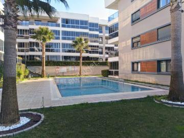 Menderes Turyap'tan Barbaros Mh. Havuzlu Site İçi Kiralık 2+1