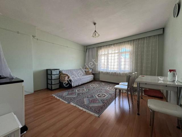 Menderes Mah Türkiye Emlak 2+1 Kredili 120m2 5.kat Daire