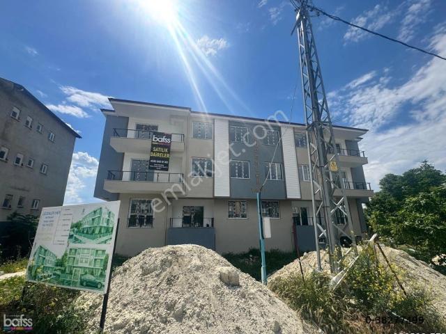 Menderes Mahallesinde Satılık 140m2 3+1 Daireler