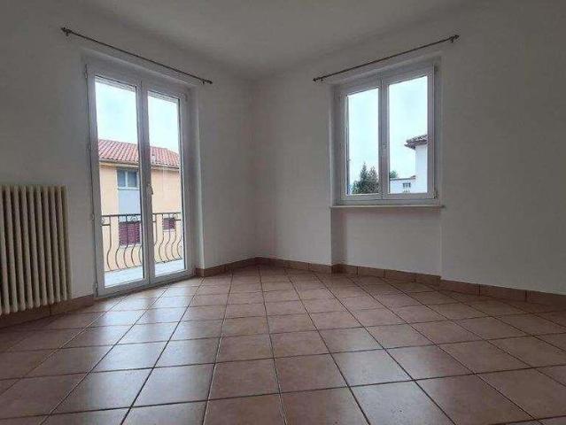 MENDRISIO RANCATE: 4.5 LOC. IN ZONA TRANQUILLA E SOLEGGIATA