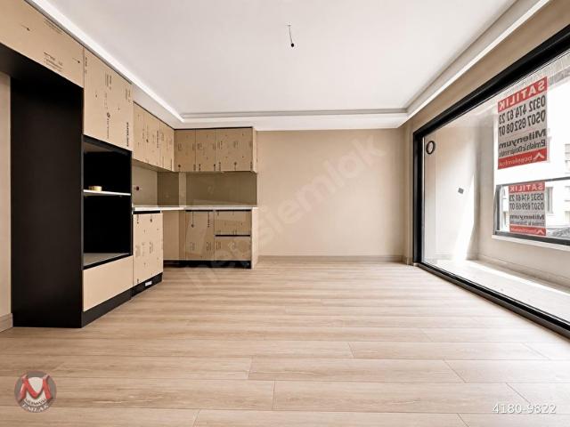 MENEKŞE İNŞAAT'TA 1+1 55 M2 ARAKAT SIFIR LÜKS YAPILI BALKONLU PRESTİJLİ SATILIK DAİRE