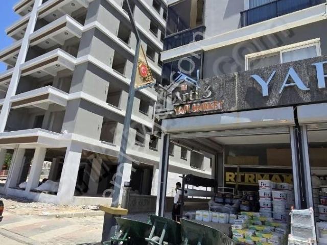 Menemen Merkezi Konumda 3+1 Geniş Daire
