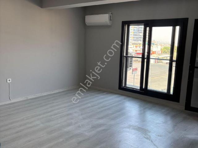 Menemen Devlet Hastanesi Yanı 1+1 Kiralık Daire