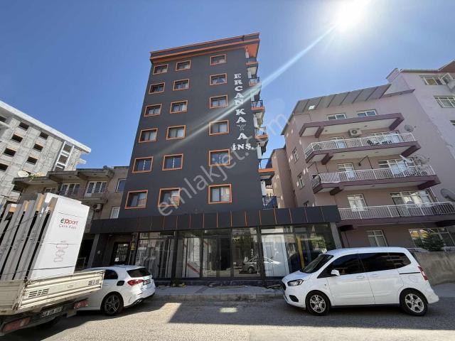 Menemen Esatpaşa'da Kapalı Mutfak 2+1 Kiralık Daire
