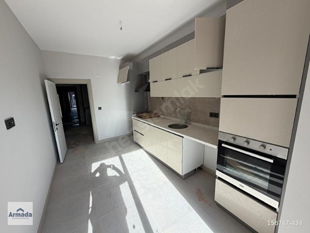 MENEMEN GAZİ MAHALLESİNDE SİTE İÇERİSİNDE LÜKS 3+1 SATILIK DAİRE