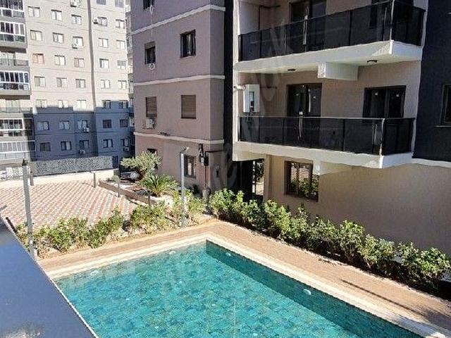 Menemen Gazi mahallesi New Life 2 sitesinde havuzlu, doğalgazlı, asansörlü, balkonlu kiralık daire