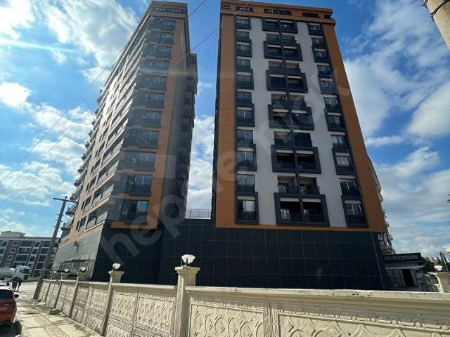 MENEMEN İSMET İNÖNÜ MH.SATILIK 3+1 ARAKAT LÜKS DAİRE