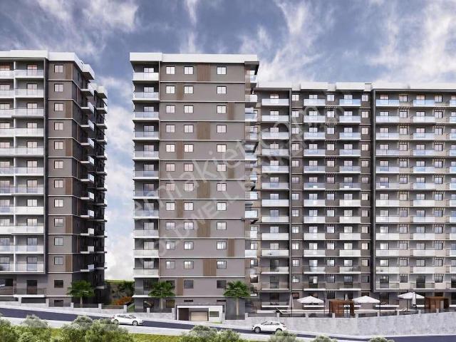 Menemen Koyundere'de Havuzlu Sitede 2+1 Satılık Daire
