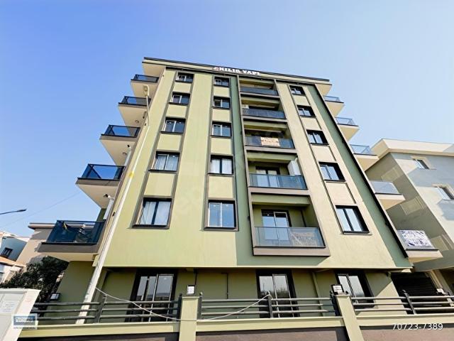 MENEMEN SEYREK ÜNİVERSİTE YAKINI EŞYALI KİRALIK 1+1 DAİRE