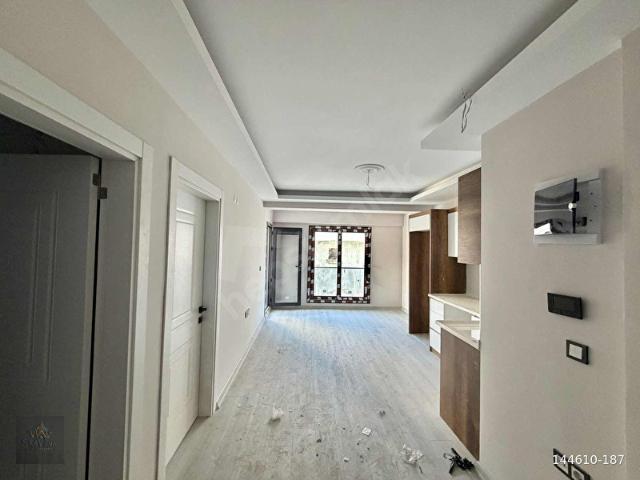 MENEMEN SEYREK MERKEZ 1+1 55 M2 SIFIR ARAKAT DAİRE