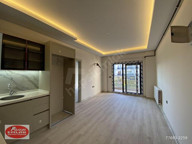 MENEMEN SEYREK MERKEZDE 1+1 SIFIR KİRALIK DAİRE