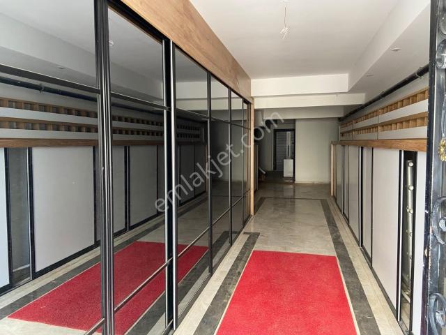 Menemen Seyrek Merkez'de Sıfır 2+1 Ara Kat Kiralık Daire