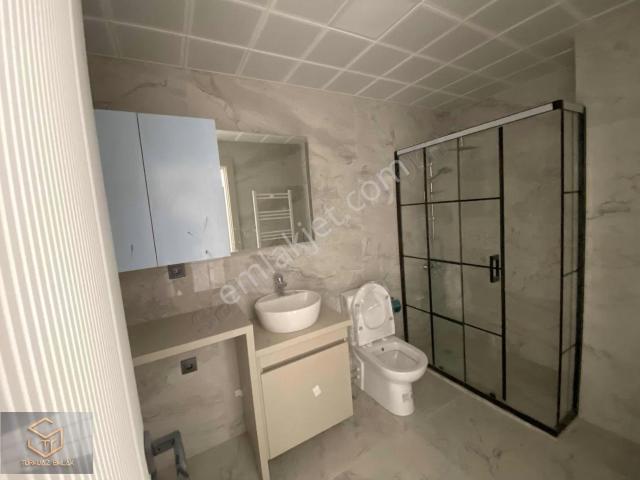 Menemen Seyrekköy'de 1+1 50 M2 Satılık Daire