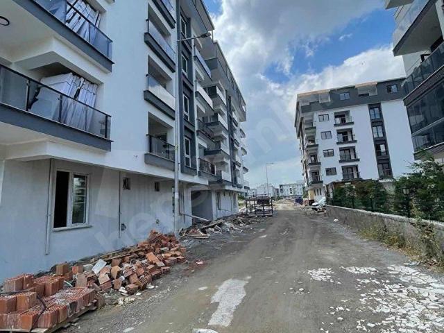 MENEMEN SEYREK'TE FIRSAT 1+1 SATILIK DAİRE