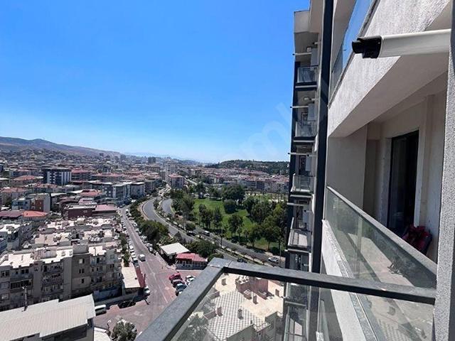 Menemen T Yapı Sıfır Bina Açık Mutfak 1+1 Kiralık Daire