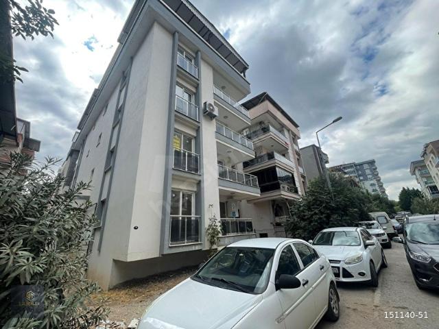 MENEMEN UĞUR MUMCU MAH. KAPALI MUTFAK 3+1 KİRALIK DAİRE