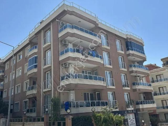 Menemen Uğur Mumcu Mahallesi'nde Satılık Genişveferah 3+1 Daire