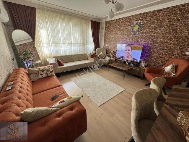 Menemen Uğur Mumcu'da Satılık 3+1 Daire